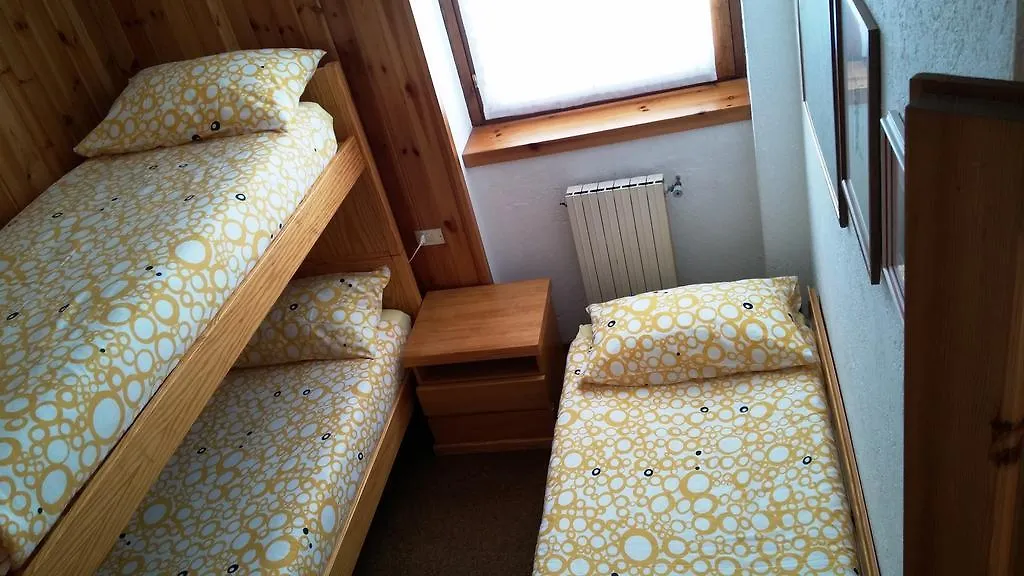 Cinquesensi - Condominio La Zoca Madesimo 0*,  Italy