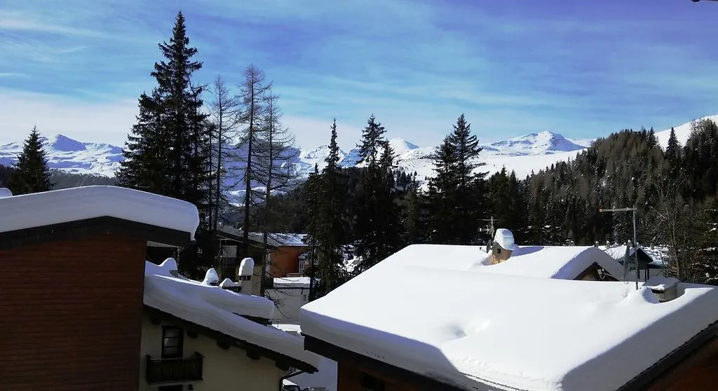 Cinquesensi - Condominio La Zoca Madesimo 0*,  Italy